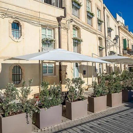 Palazzo Alfeo 4*
