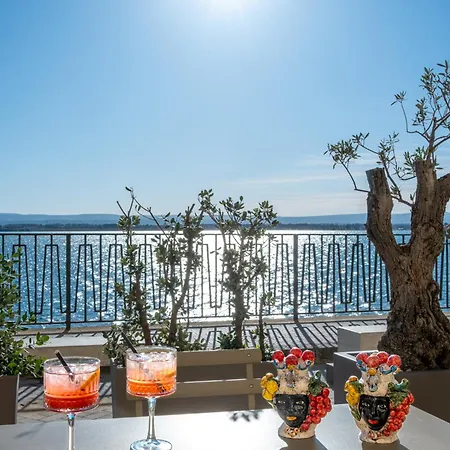 Palazzo Alfeo Lejlighedshotel 4*