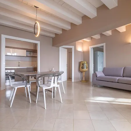 Lejlighedshotel Palazzo Alfeo 4*