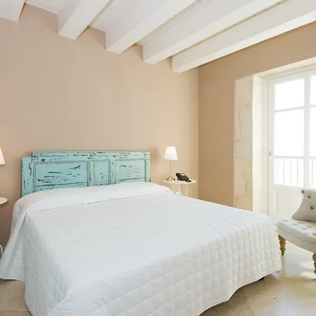 شقة فندقية Palazzo Alfeo 4*